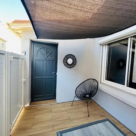 Appartamento Chaleureux F2 - Proche Mer-terrasse - Entierement Equipe-linge Maison -canet 66